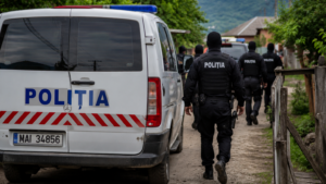 Percheziții în Mehedinți într-un dosar de furt de motorină din autotrenuri