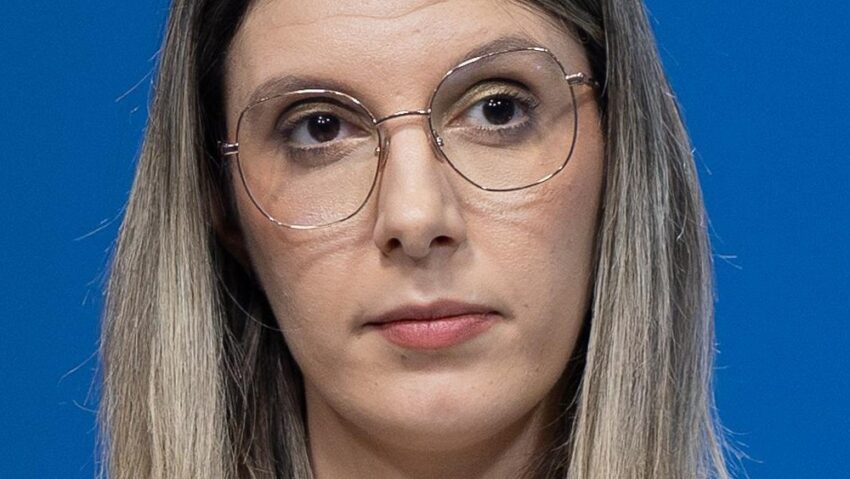 Diana Buzoianu îl schimbă pe șeful Apelor Române după scandalul balastierelor ilegale din Olt