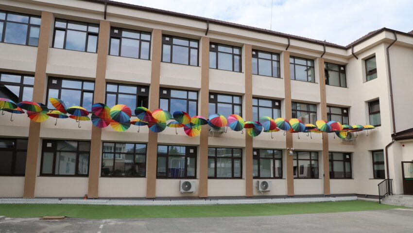 Râmnicu Vâlcea: Încă o unitate școlară eficientizată energetic