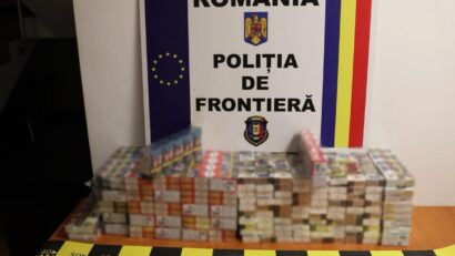 Peste 11.000 de țigarete ascunse într-un microbuz și articole susceptibile a fi contrafăcute, descoperite la Calafat