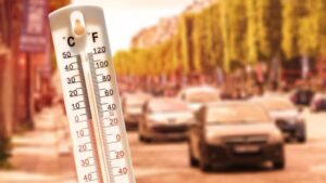 Restricții pentru camioanele de peste 7,5 tone pe drumurile din 35 de județe, luni și marți, din cauza caniculei