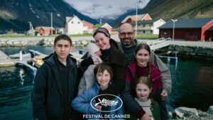 Dupa victoria de la Cannes, Cristian Mungiu lansează „Fjord” în România pentru o singura zi