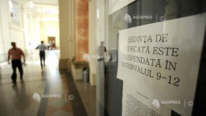 Grefierii continuă protestele față de legea salarizării. Activitatea instanțelor este afectată