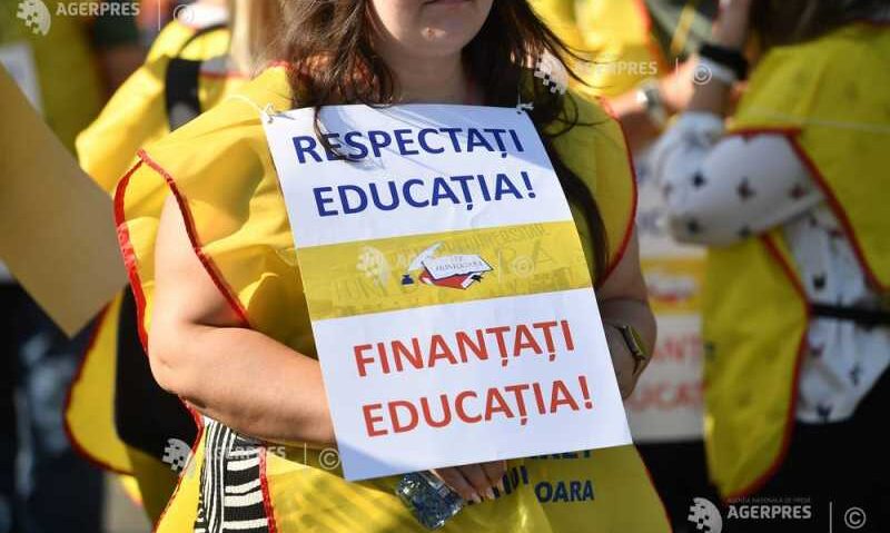 Sindicatele din educație solicită retragerea proiectului legii salarizării unitare
