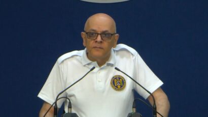 Raed Arafat: Planul roșu a fost dezactivat. Evacuările de pe plaje au fost sistate