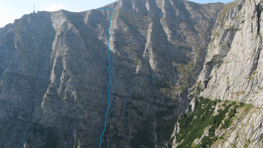 Dosar penal, după tragedia din Bucegi. Patru alpinişti au căzut în gol, o femeie a murit
