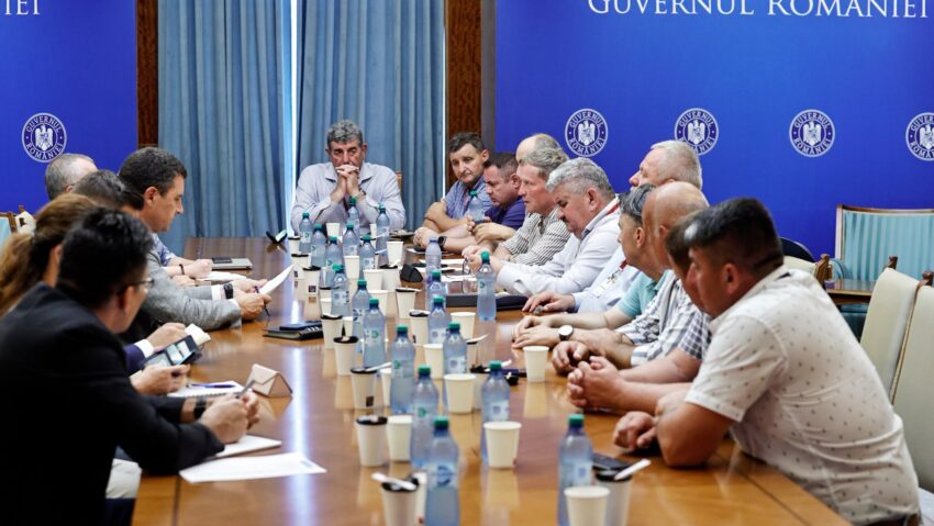 Reprezentanții oierilor s-au întâlnit la Guvern cu vicepremierul Tánczos Barna
