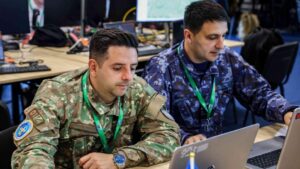 Armata Română face 7.000 de angajări