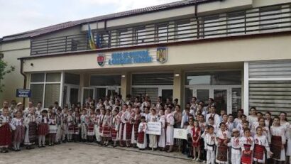 Gorj: Festival – Concurs al tinerilor interpreți de muzică populară, la Turceni