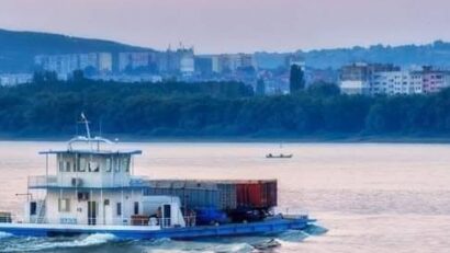 Cursele cu bacul pe ruta Călăraşi-Ostrov, suspendate temporar