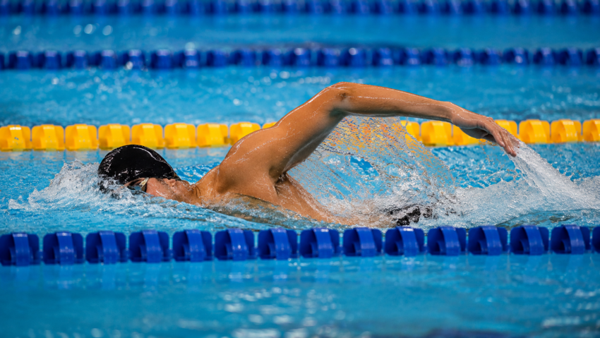 David Popovici a câștigat pentru a treia oară consecutiv titlul european la 200 metri liber