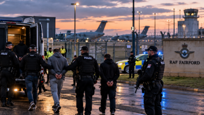 Cinci persoane au fost arestate lângă baza RAF Fairford, potrivit autorităților britanice