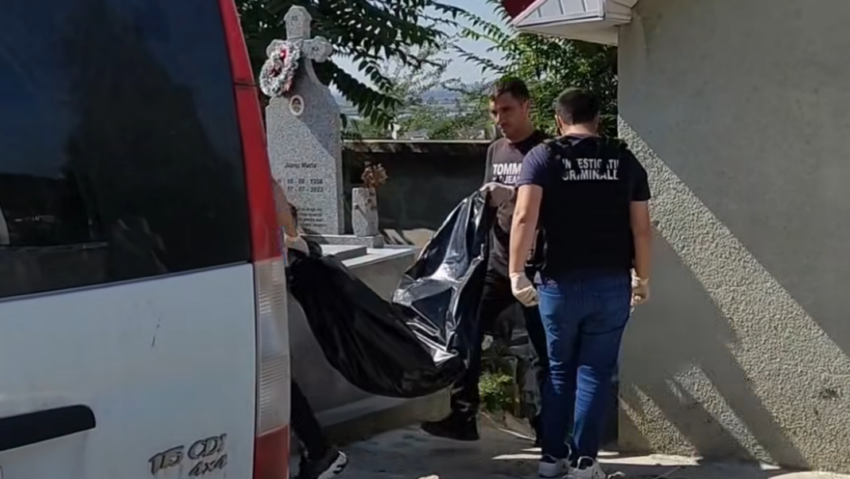 Slatina: Primarul Mario de Mezzo susține că în cimitirul Strehareți au fost găsiți saci cu cadavre nedescompuse din perioada pandemiei de COVID
