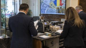 ANAF verifică simultan 180 de case de schimb valutar