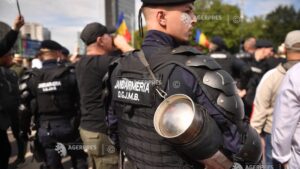 Guvernul cere încetarea violențelor din Piața Victoriei și anunță demersuri pentru deblocarea exporturilor de ovine