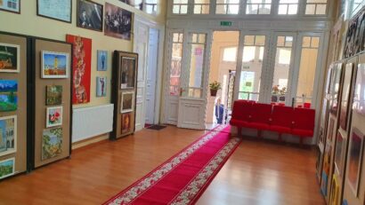 Picturi murale, vechi de 100 de ani, descoperite în timpul restaurării Școlii Populare de Artă „Cornetti“ din Craiova