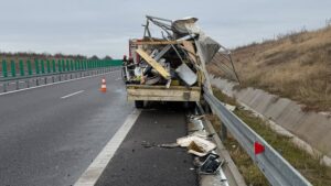 Accident rutier pe DEx12, în zona Lunca Corbului