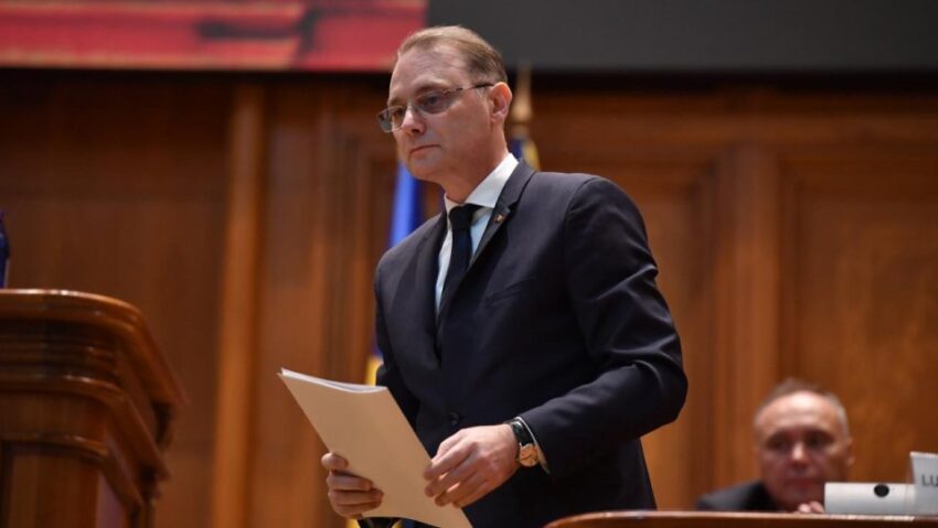 Premierul Luca Niculescu: În această seară, vom organiza prima ședință de Guvern