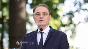 Premierul desemnat Luca Niculescu continuă întâlnirile cu partidele parlamentare din fosta coaliţie de guvernare
